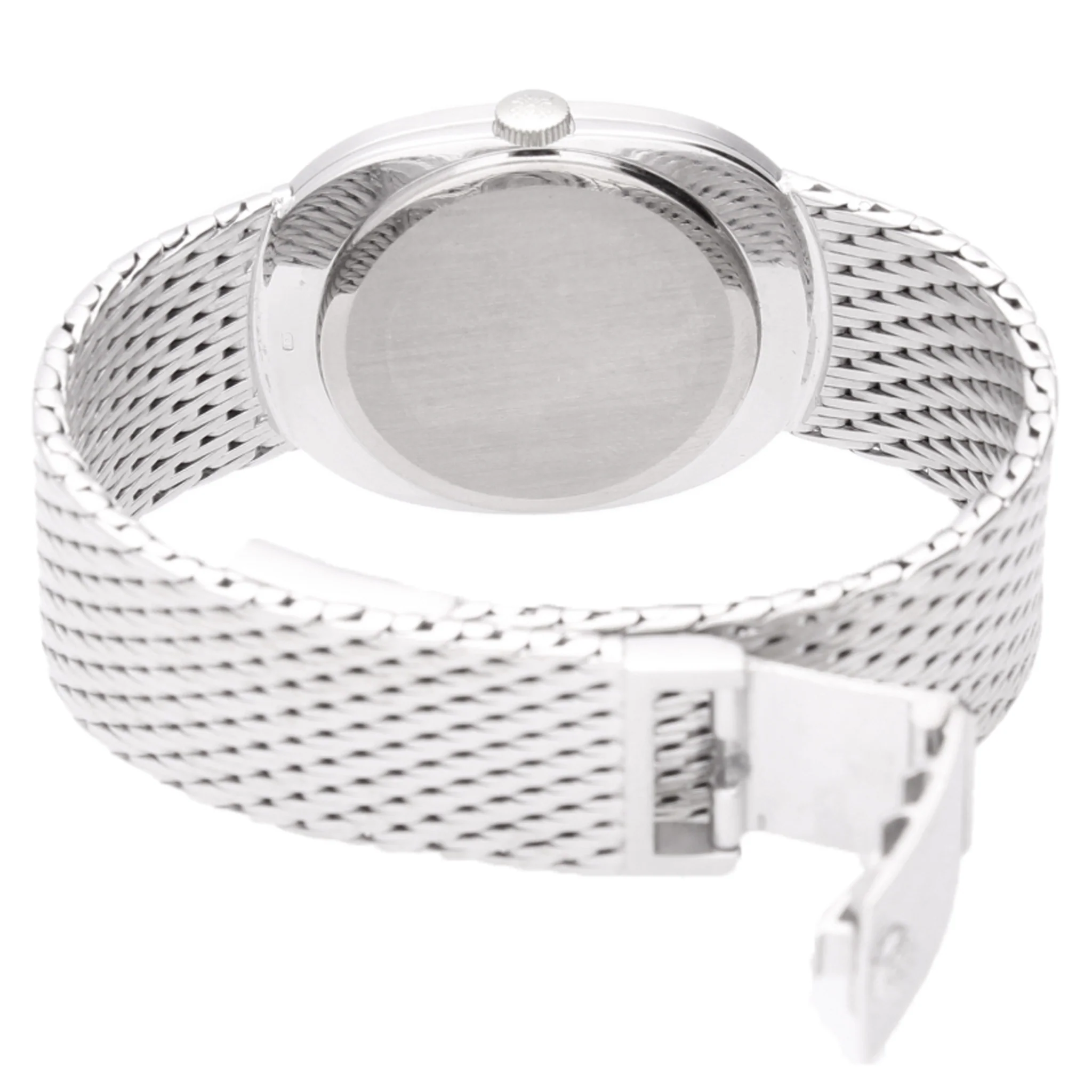 18ct white gold Patek Philippe ref. 3748/1 Ellipse bracelet watch with silvered dial and Roman numeral hour markers. Made 1975 - Image 2
